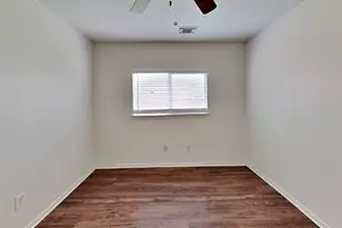 2114 English Green Way, Fresno, TX 77545 - Photo 14