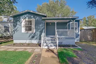 604 Ruth St, Baytown, TX 77520 - Photo 2