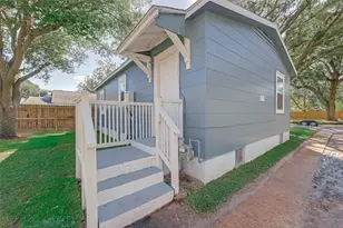 604 Ruth St, Baytown, TX 77520 - Photo 26