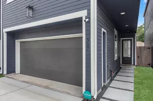 307 Charlock St, Houston, TX 77022 - Photo 6