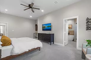 307 Charlock St, Houston, TX 77022 - Photo 14