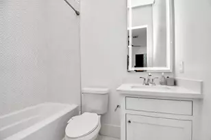 2303 Yupon St, Houston, TX 77006 - Photo 42