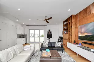 2303 Yupon St, Houston, TX 77006 - Photo 46