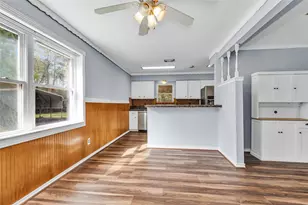 10067 White Rock Rd, Conroe, TX 77306 - Photo 14