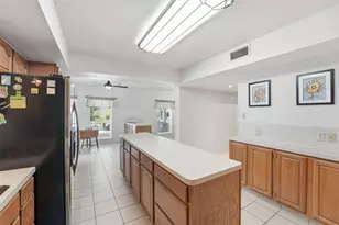 4721 Woodrow Ave, Galveston, TX 77551 - Photo 18