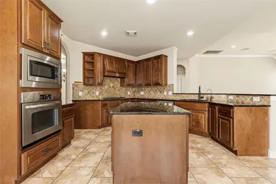 10702 Winding Green Drive, Humble, TX 77338 - Photo 16