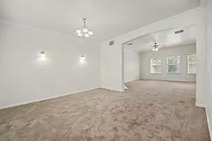 4503 Noble Ct, Baytown, TX 77521 - Photo 10