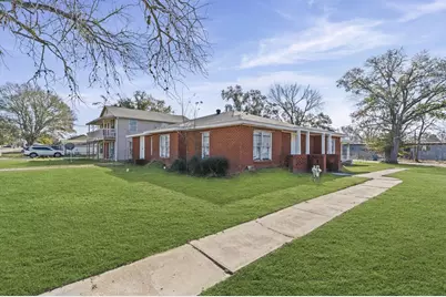 1106 5th Street, Hempstead, TX 77445 - Photo 4