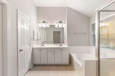 35 Auburn Path Drive, The Woodlands, TX 77382 - Photo 26