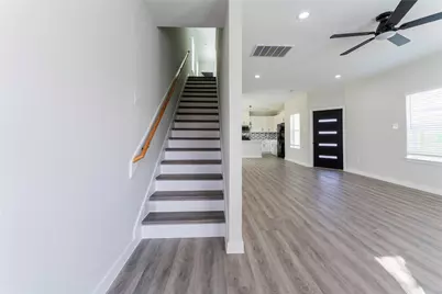320 New Hampshire St, Houston, TX 77029 - Photo 8
