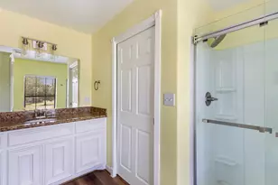 309 Oak Island Dr, Anahuac, TX 77514 - Photo 16