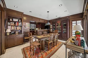 814 Wild Valley Rd, Houston, TX 77057 - Photo 10