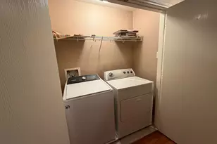 8110 Singing Sonnet Ln, Houston, TX 77072 - Photo 6