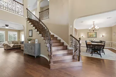 1807 Arbor View Drive, Sugar Land, TX 77479 - Photo 8