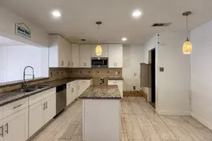 4611 Forthbridge Dr, Houston, TX 77084 - Photo 4