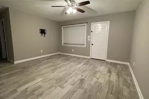 3500 Barbers Hill Rd, Highlands, TX 77562 - Photo 4