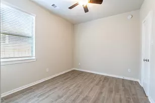 222 Crest Edge St, Montgomery, TX 77316 - Photo 26