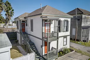 412 14th St, Galveston, TX 77550 - Photo 2