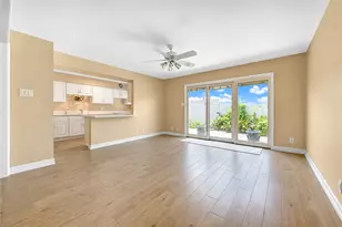 12710 Huntingwick Dr, Houston, TX 77024 - Photo 6