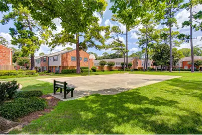 12710 Huntingwick Drive, Houston, TX 77024 - Photo 28