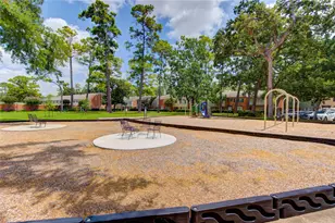 12710 Huntingwick Dr, Houston, TX 77024 - Photo 26