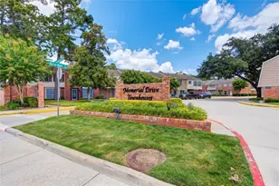 12710 Huntingwick Dr, Houston, TX 77024 - Photo 2