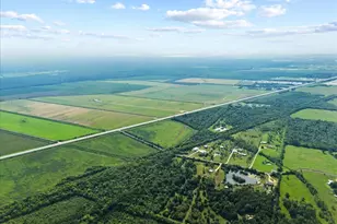 310 Co Rd 479, Dayton, TX 77535 - Photo 1
