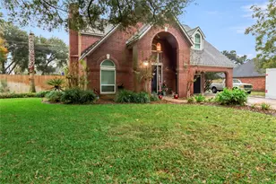 134 Strawberry Dr, Lake Jackson, TX 77566 - Photo 1