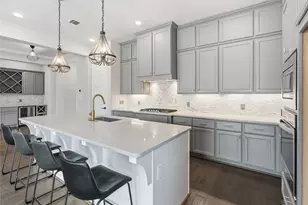 633 Ashbrook Rdg Ln, Pinehurst, TX 77362 - Photo 8