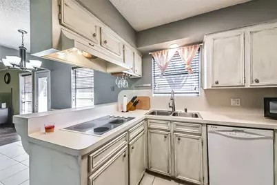 1718 Lexington Street, Deer Park, TX 77536 - Photo 10