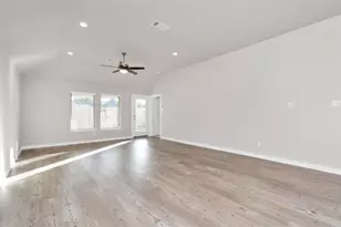 2627 Border Cv Cir, Fresno, TX 77545 - Photo 16