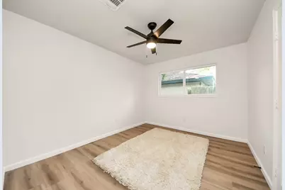 2407 Crestdale Dr, Houston, TX 77080 - Photo 32