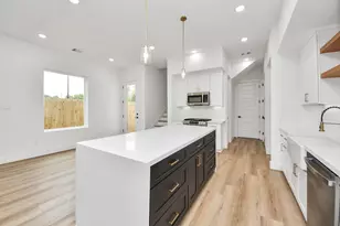 2606 Winbern St, Houston, TX 77004 - Photo 14