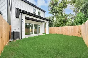 2606 Winbern St, Houston, TX 77004 - Photo 36