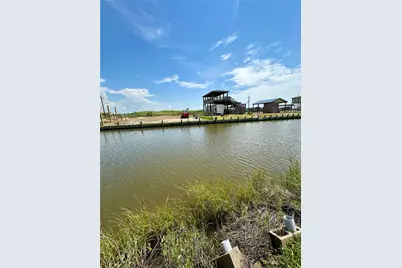 1218 Van Sant, Gilchrist, TX 77617 - Photo 8