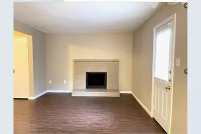 2200 Cypress Landing Drive #E-1, Houston, TX 77090 - Photo 2