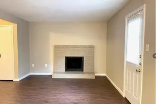2200 Cypress Landing Dr, Houston, TX 77090 - Photo 2