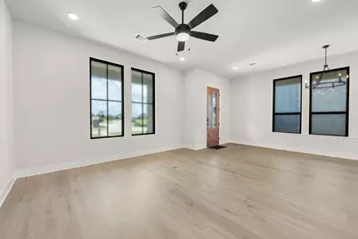 10810 Pioneer Point, Richmond, TX 77469 - Photo 4