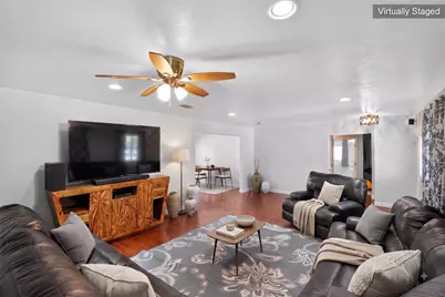 380 S Wilson Avenue, Giddings, TX 78942 - Photo 6