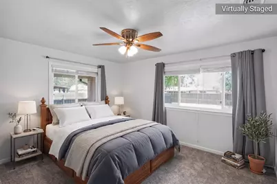 380 S Wilson Avenue, Giddings, TX 78942 - Photo 16