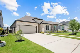 31051 Sun Vly Dr, Brookshire, TX 77423 - Photo 2