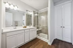 1502 Upland Glen Way, Houston, TX 77043 - Photo 6