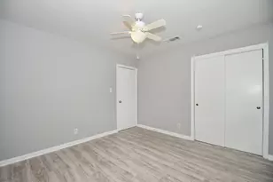 5330 Windswept Ln, Houston, TX 77056 - Photo 14