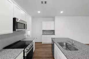 503 Oak Chase Ave, Dayton, TX 77535 - Photo 14