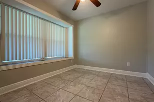9915 Parkvale Dr, Houston, TX 77099 - Photo 6