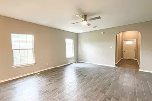 8118 Safebuy St, Houston, TX 77028 - Photo 8