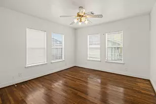 7812 Scanlock St, Houston, TX 77012 - Photo 12