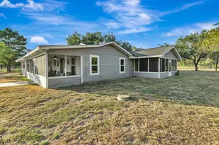 351 Sulphur Estates Rd, Victoria, TX 77905 - Photo 4