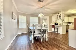 7704 Timberland Dr, Orange, TX 77632 - Photo 6