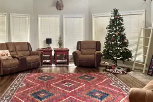 7704 Timberland Dr, Orange, TX 77632 - Photo 2